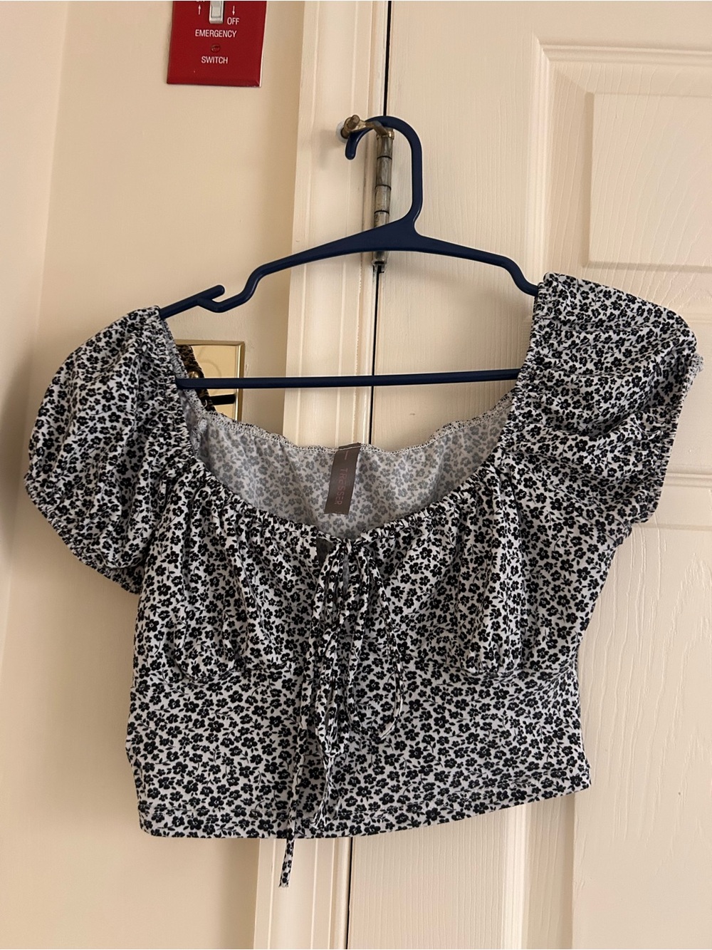 Black & White Floral Off-Shoulder Tie-Front Crop Top